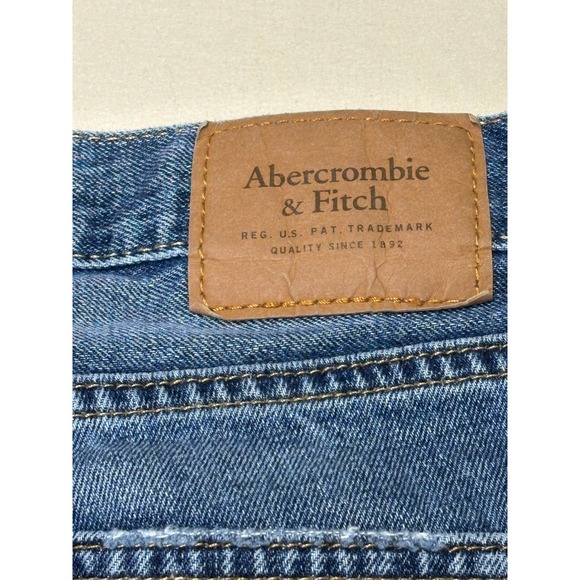 Abercrombie & Fitch Slim Straight Jeans Blue Wash Women's Size 26X30 Button Fly - Picture 10 of 15